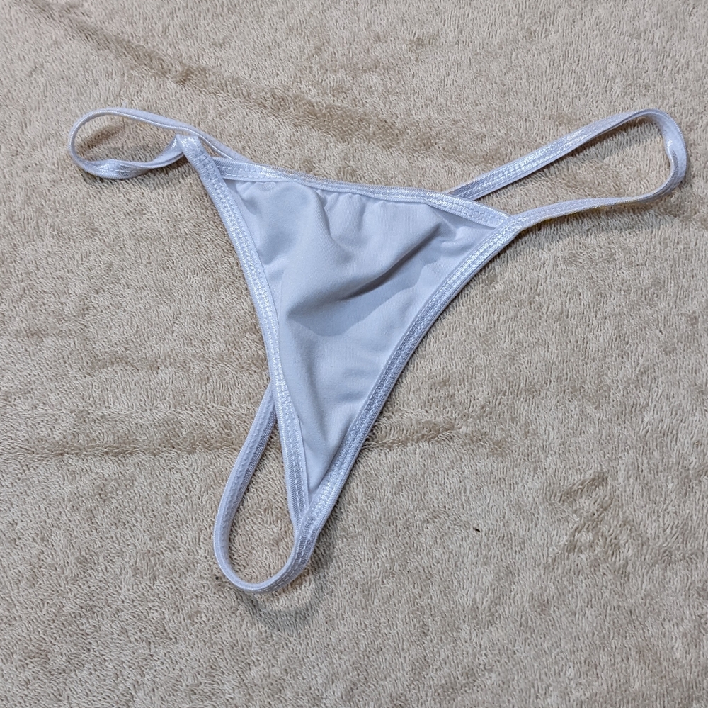 Pick 5 for $20 - Unknown Brand G-string - S